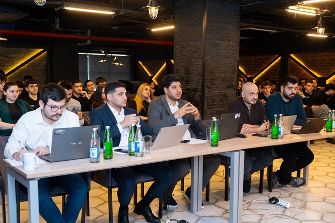«ASAN Сервис» провел цифровую игровую школу «DIGIAGE BAKU 2025»