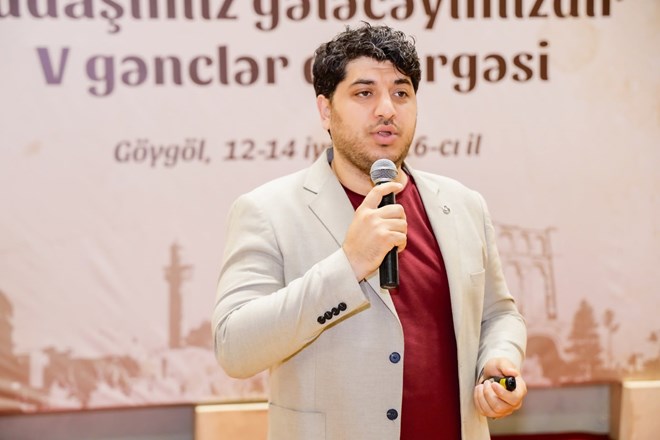 “Tarixin izi ilə: yaddaşımız gələcəyimizdir” V Gənclər Düşərgəsində iştirakçılar üçün “İnnovasiya və süni intellekt” mövzusunda təlim keçib. 